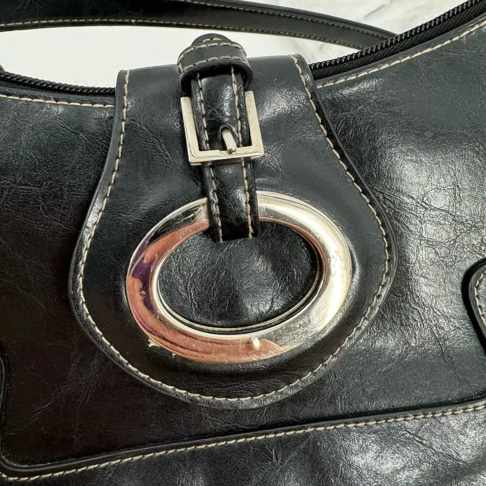 Y2K Black Faux Leather shoulder bag